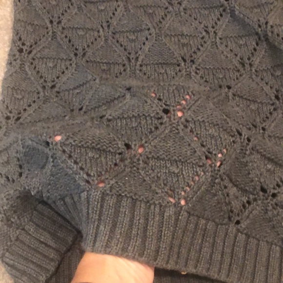 Women’s small Tommy Hilfiger sweater - Picture 4 of 4